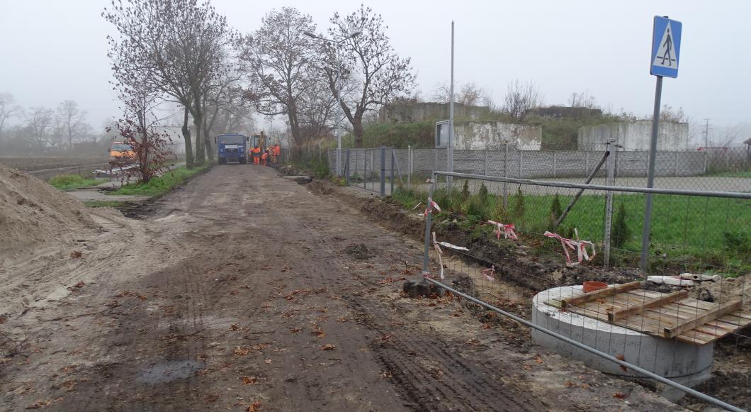 Ruszyła przebudowa drogi gminnej w Kobylnikach