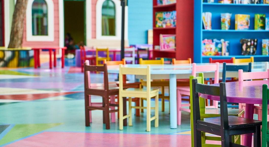 Dodatkowy zasiłek opiekuńczy wydłużony do 17 stycznia