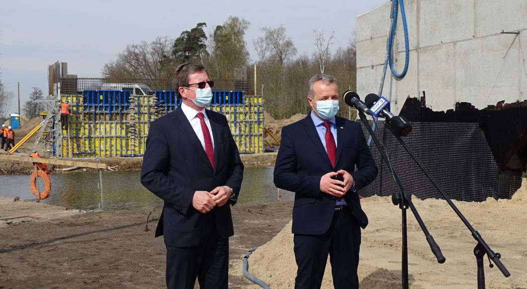 Budowa mostu nad rzeką Noteć w miejscowości Kobylniki